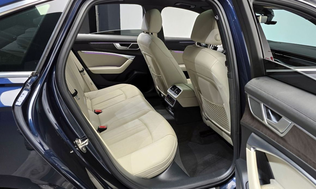 Audi A6 45 TFSI Premium, 2023
