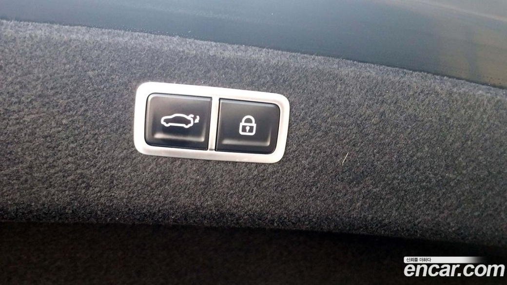 Genesis G80 Gasoline 2.5 Turbo AWD, 2025