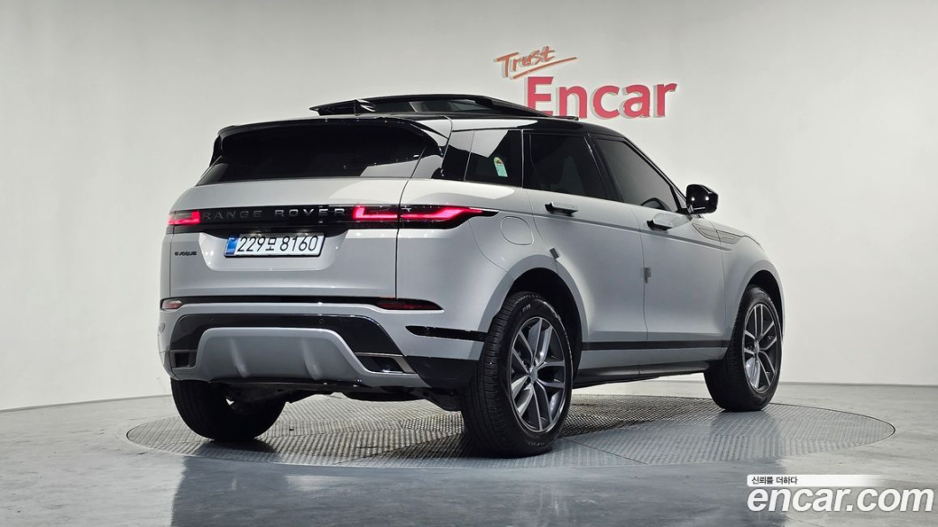 Land Rover Range Rover Evoque P250 Dynamic SE, 2025