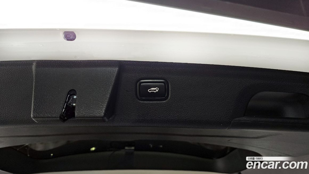 Kia Mohave Diesel 3.0 4WD 6-Seater, 2023
