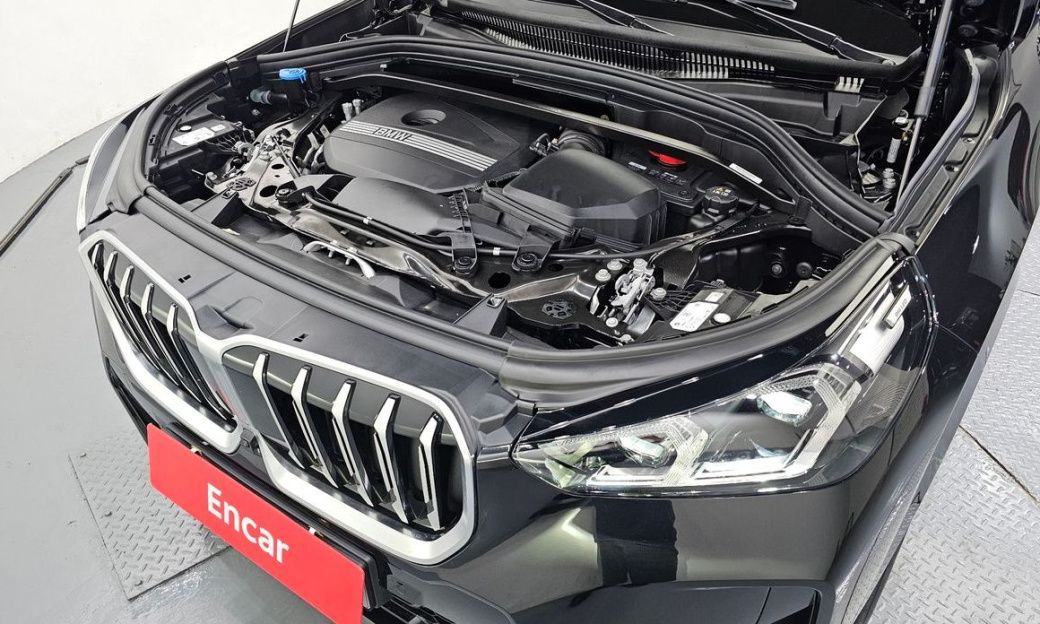 BMW X1 xDrive 20i M Sport, 2024