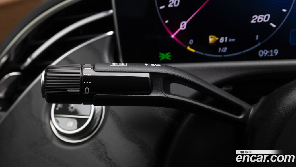 Mercedes-Benz E-Class E200 AMG Line, 2026