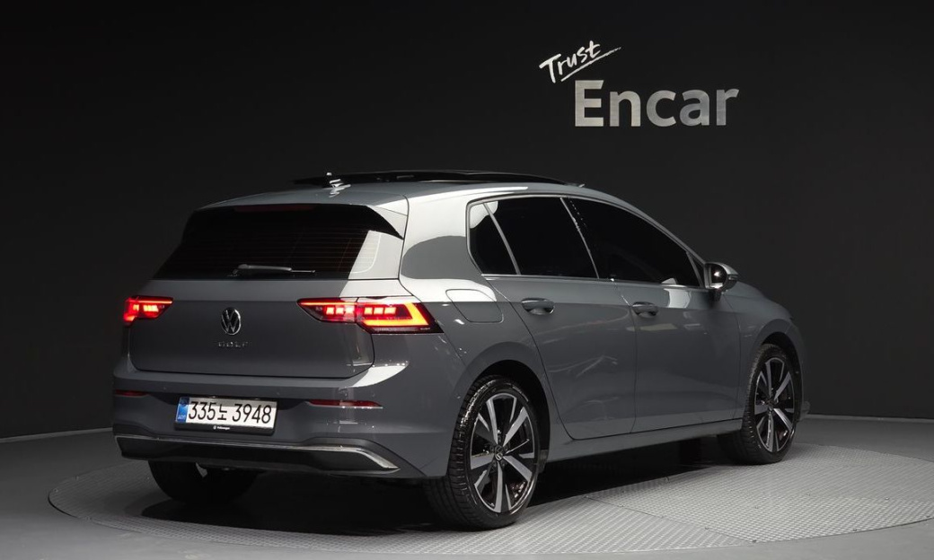 Volkswagen Golf 2.0 TDI Prestige, 2025