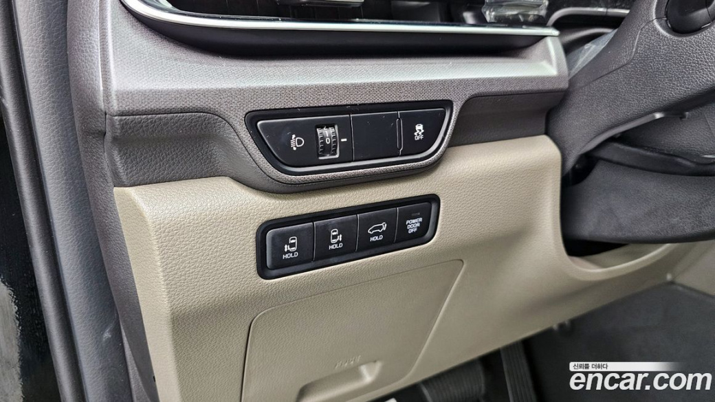 Kia Carnival 9-Seater Noblesse, 2025