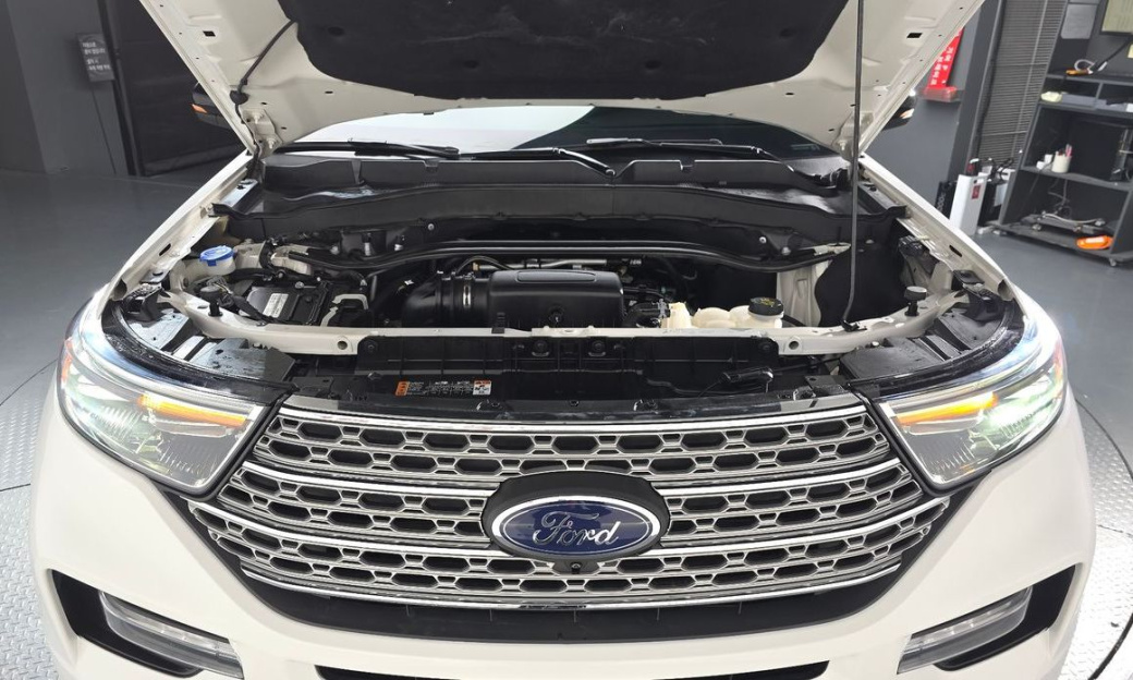 Ford Explorer 2.3 LimIted 4WD, 2022