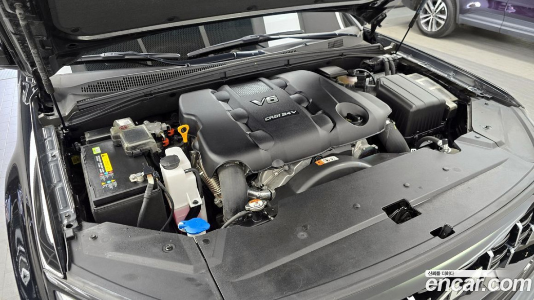 Kia Mohave Diesel 3.0 4WD 7-Seater, 2023