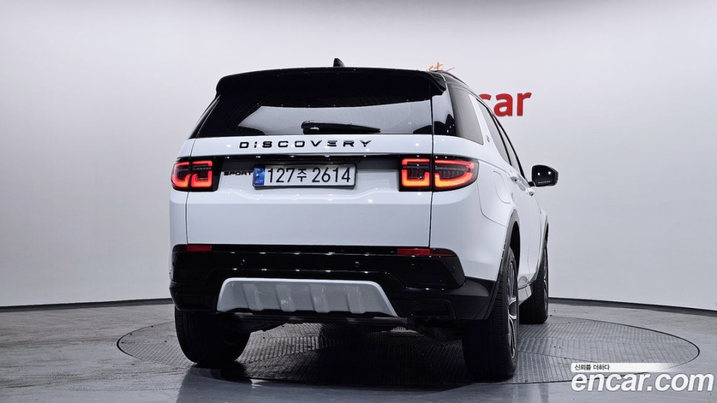 Land Rover Discovery Sport P250 Dynamic SE, 2024