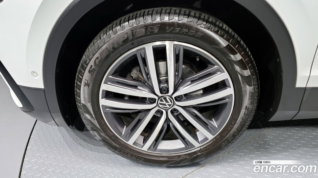 Volkswagen Tiguan 2.0 TDI Prestige, 2023