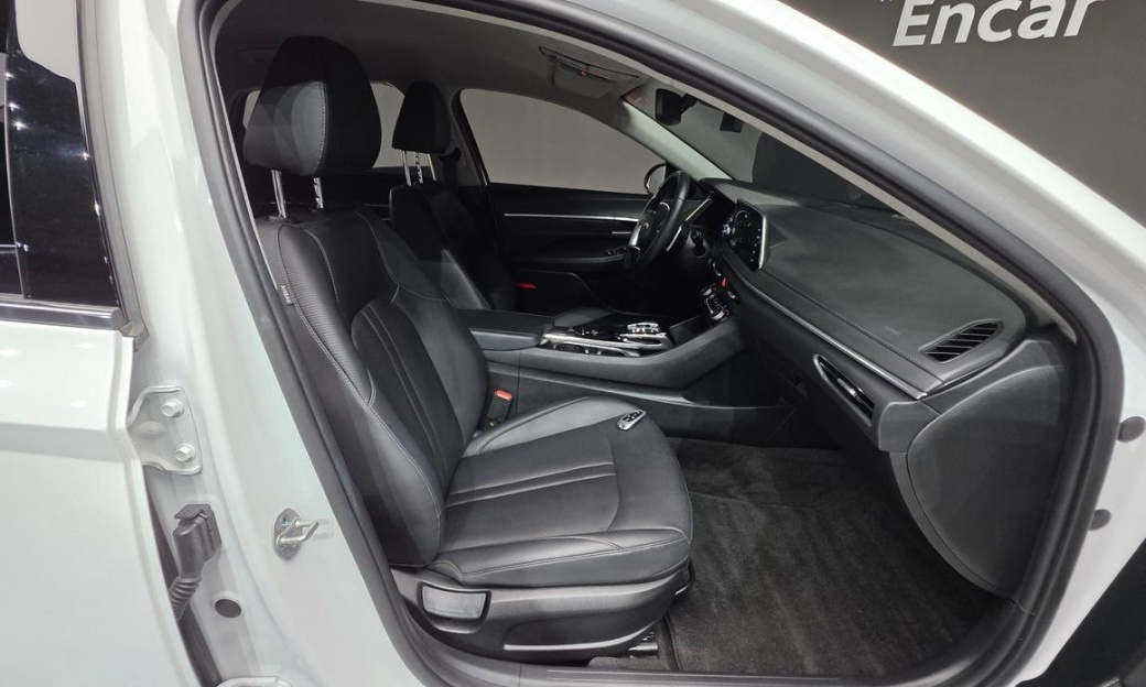 Hyundai Sonata 2.0, 2023