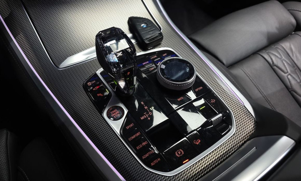 BMW X5 xDrive 30d M Sport, 2022