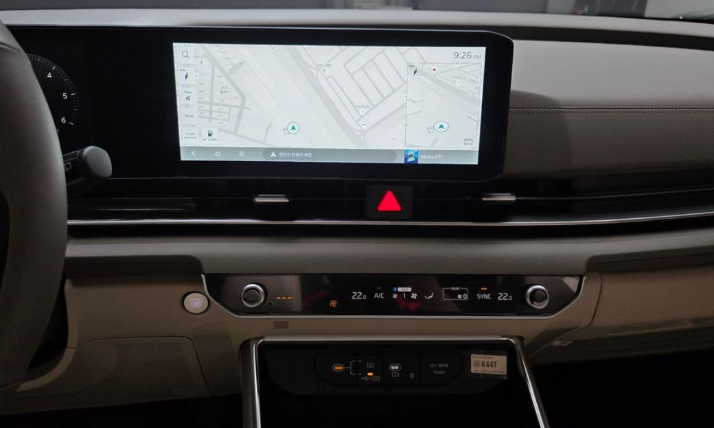 Kia Carnival 9-Seater Noblesse, 2025