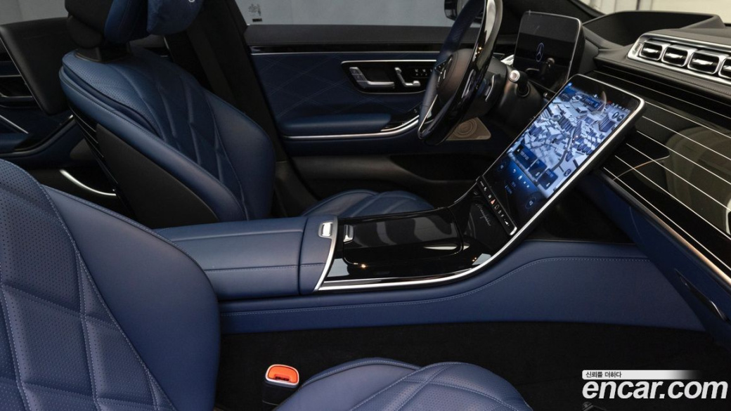 Mercedes-Benz S-Class Maybach S580 4MATIC, 2024