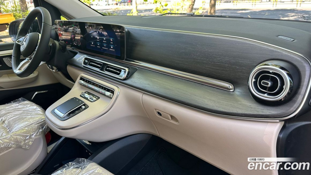Mercedes-Benz V-Class V300 CDI, 2025
