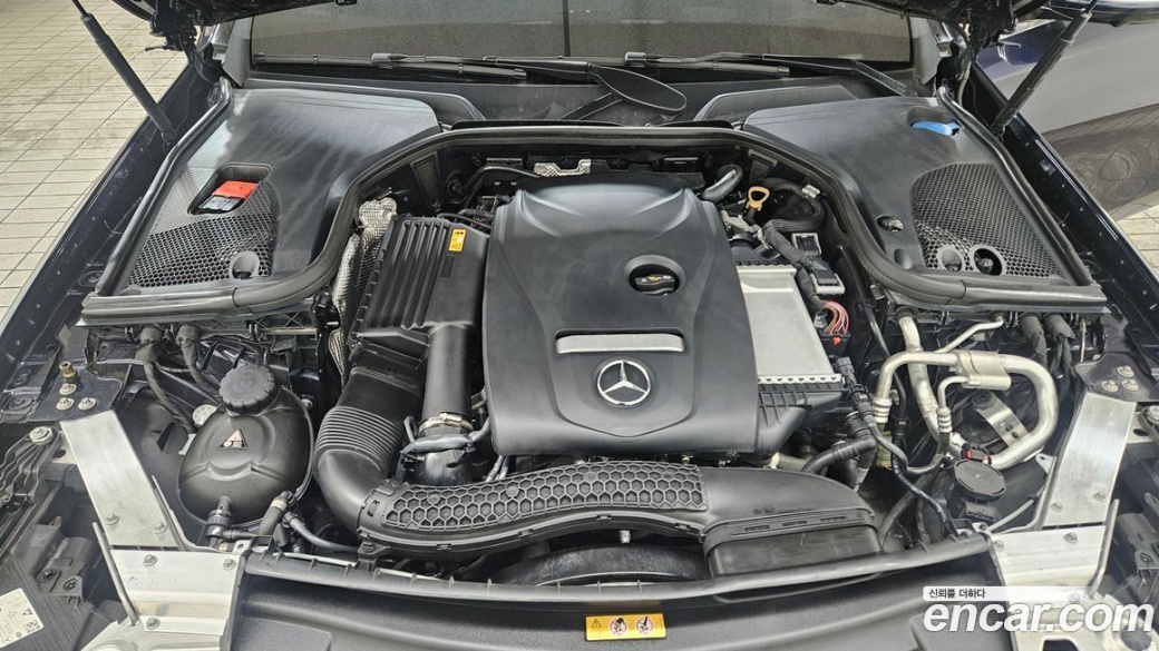 Mercedes-Benz E-Class E250 Avantgarde, 2022