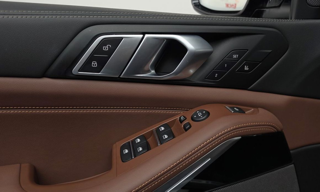 BMW X5 xDrive 40i M Sport, 2025
