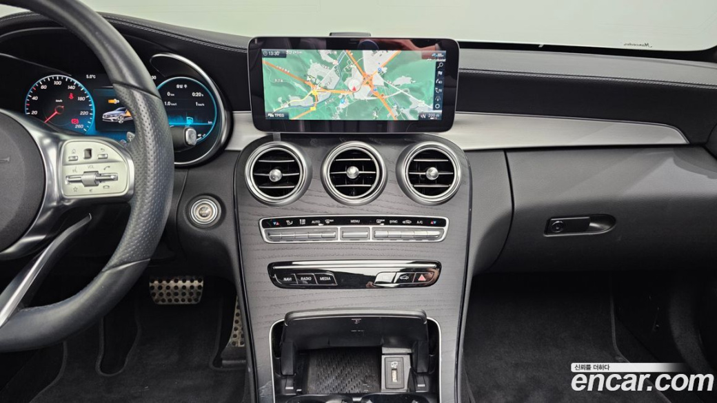 Mercedes-Benz C-Class C200 Cabriolet, 2023