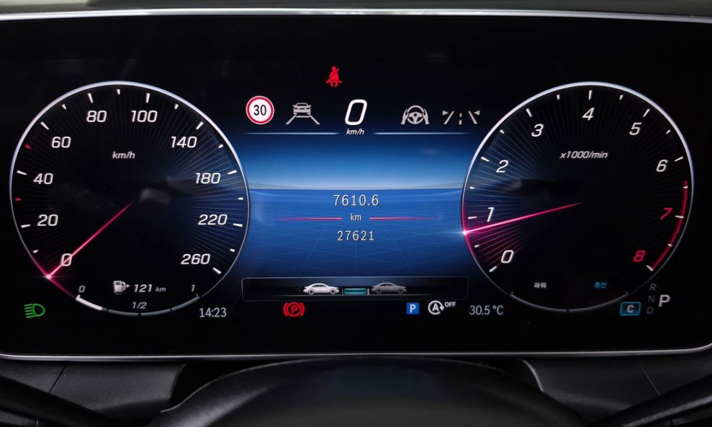 Mercedes-Benz GLC-Class GLC300 4MATIC AMG Line, 2023
