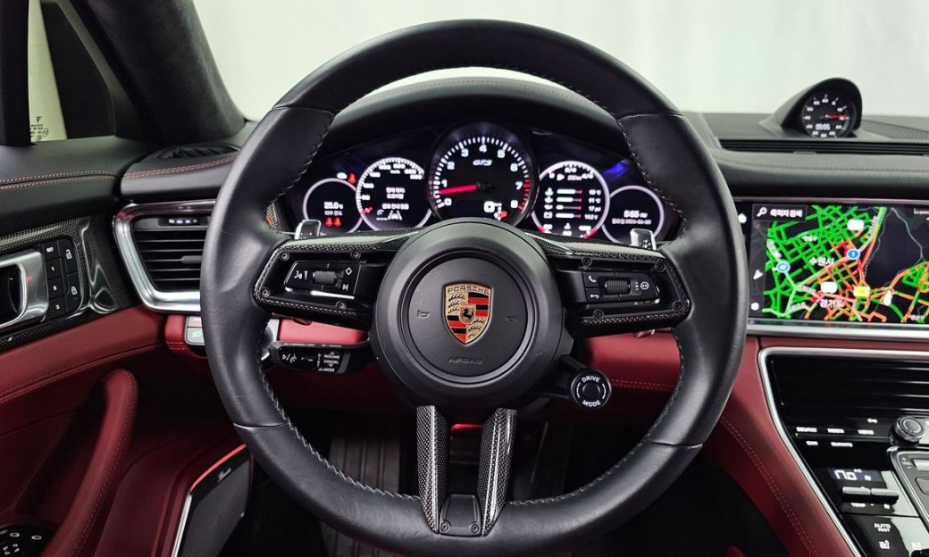 Porsche Panamera 4.0 GTS, 2023