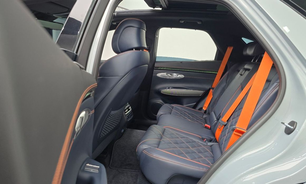 Genesis GV70 2.5T Gasoline 2WD, 2026