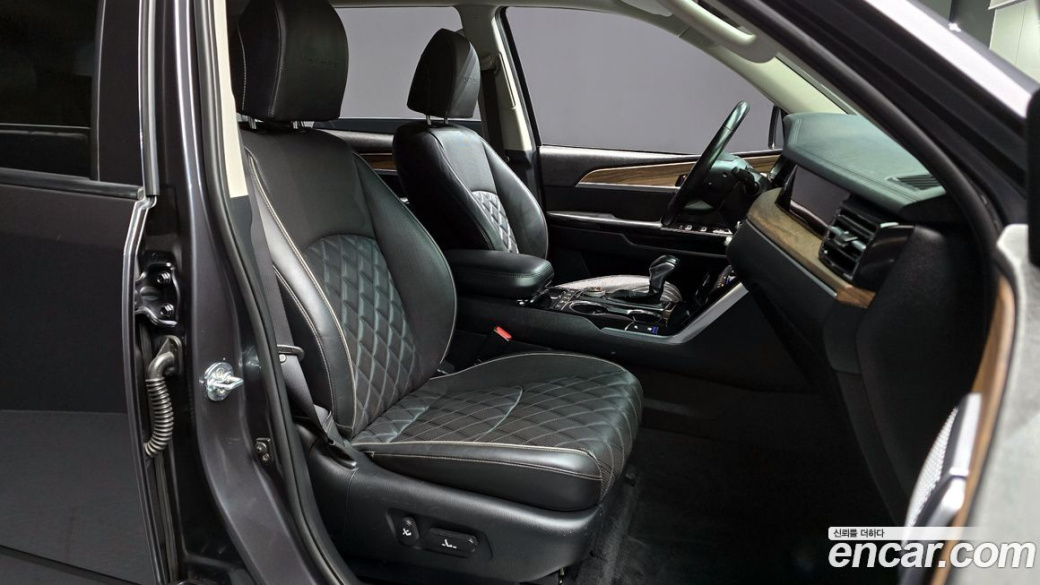 Kia Mohave Diesel 3.0 4WD 5-Seater, 2021