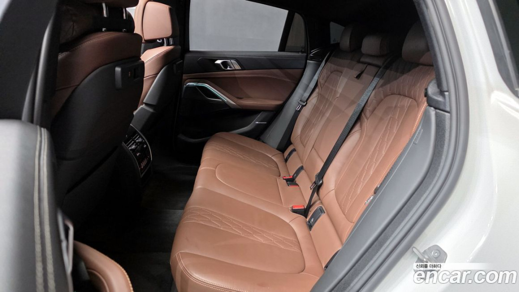 BMW X6 xDrive30d M Sport, 2022