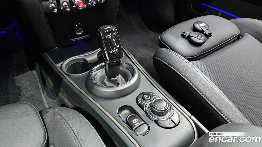 Mini Countryman Classic, 2024