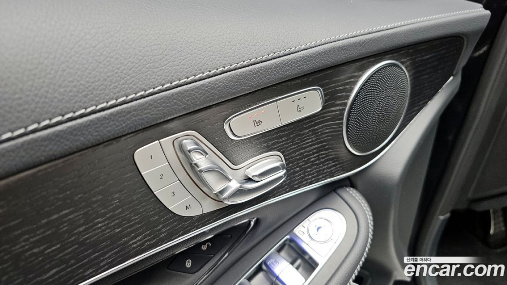 Mercedes-Benz GLC-Class GCL300 4MATIC Coupe, 2023