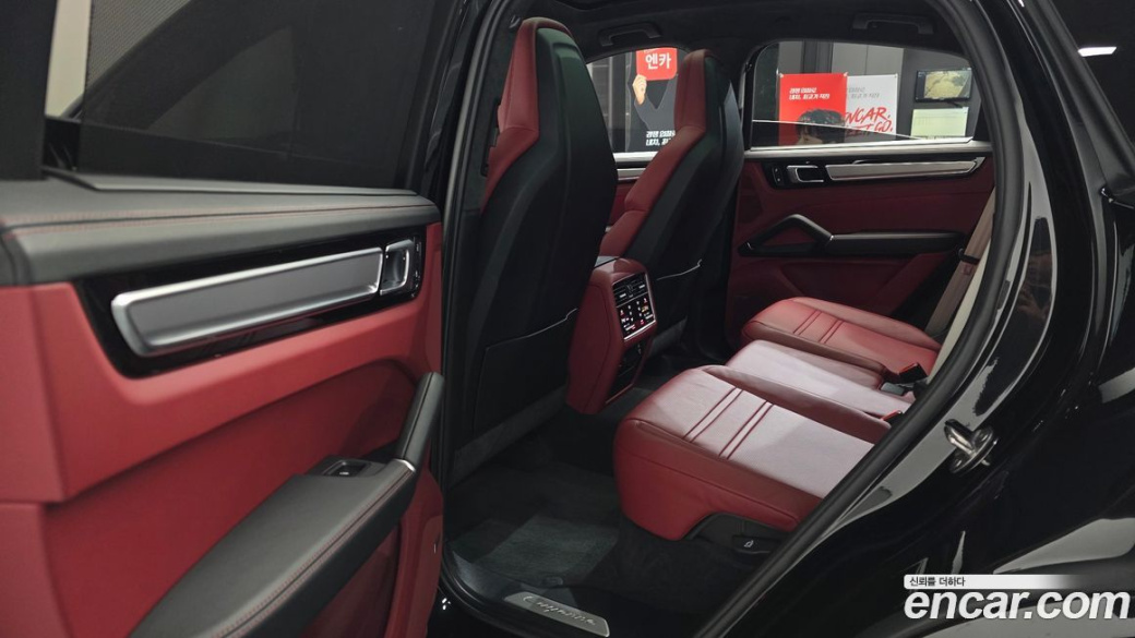 Porsche Cayenne 3.0 COUPE PLATINUM EDITION, 2023