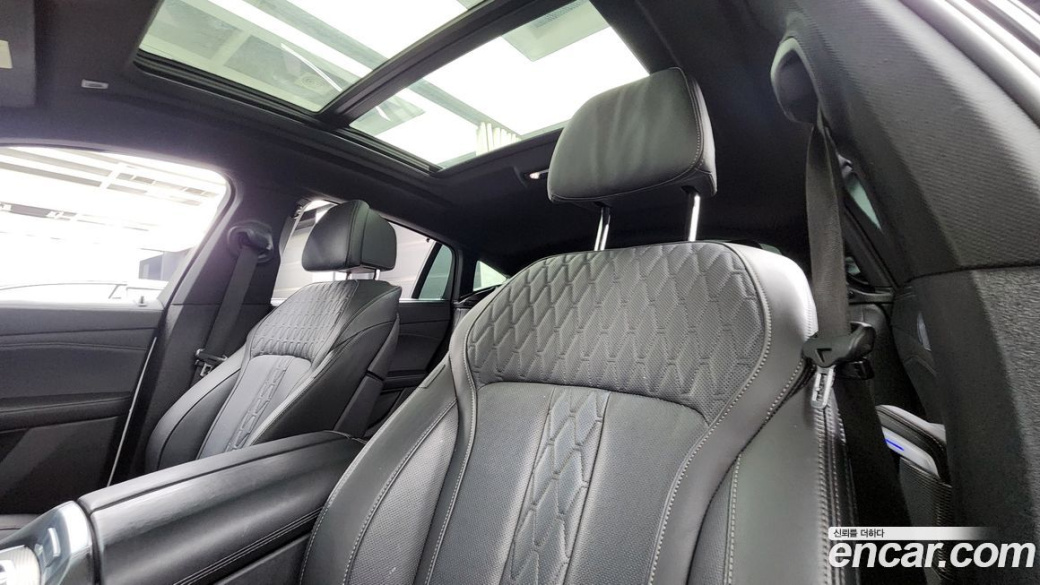 BMW X6 xDrive40i M Sport, 2023