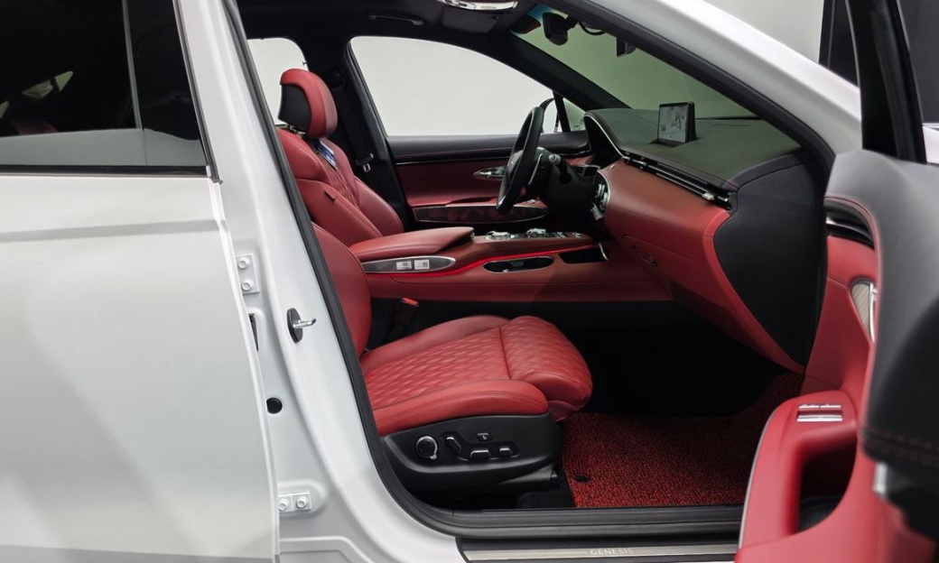 Genesis GV70 2.5T Gasoline AWD, 2024