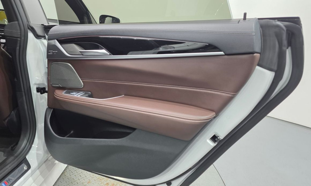 BMW Gran Turismo 630i xDrive M Sport, 2024
