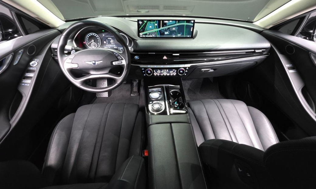 Genesis G80 Gasoline 2.5 Turbo AWD, 2022