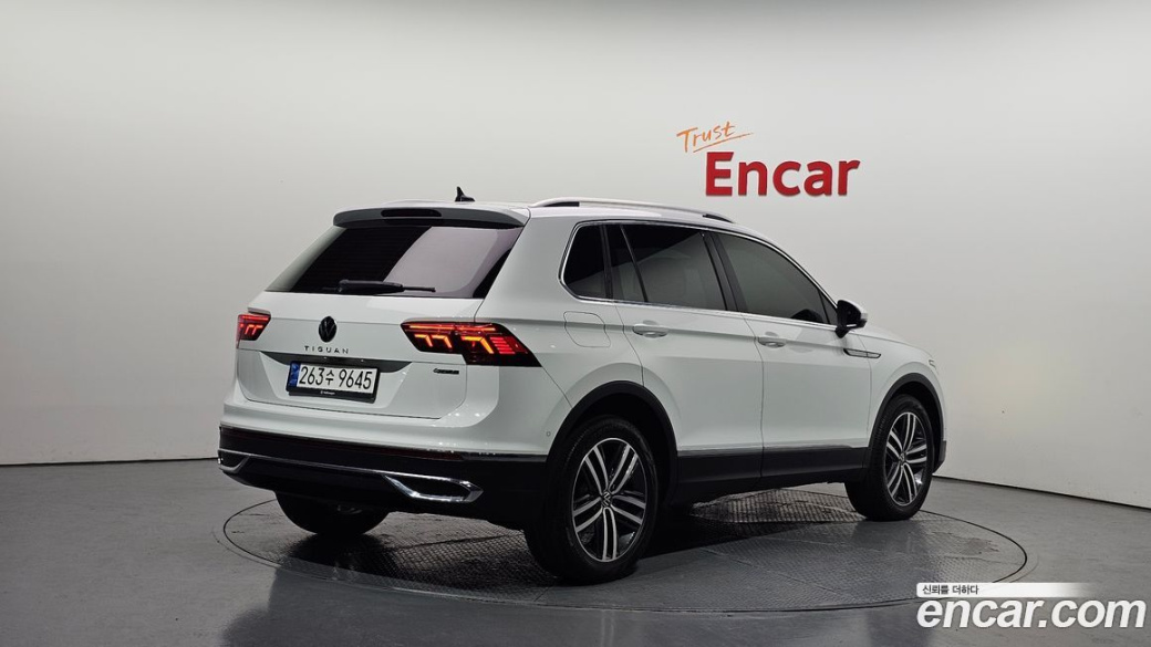 Volkswagen Tiguan 2.0 TDI 4Motion Prestige, 2022