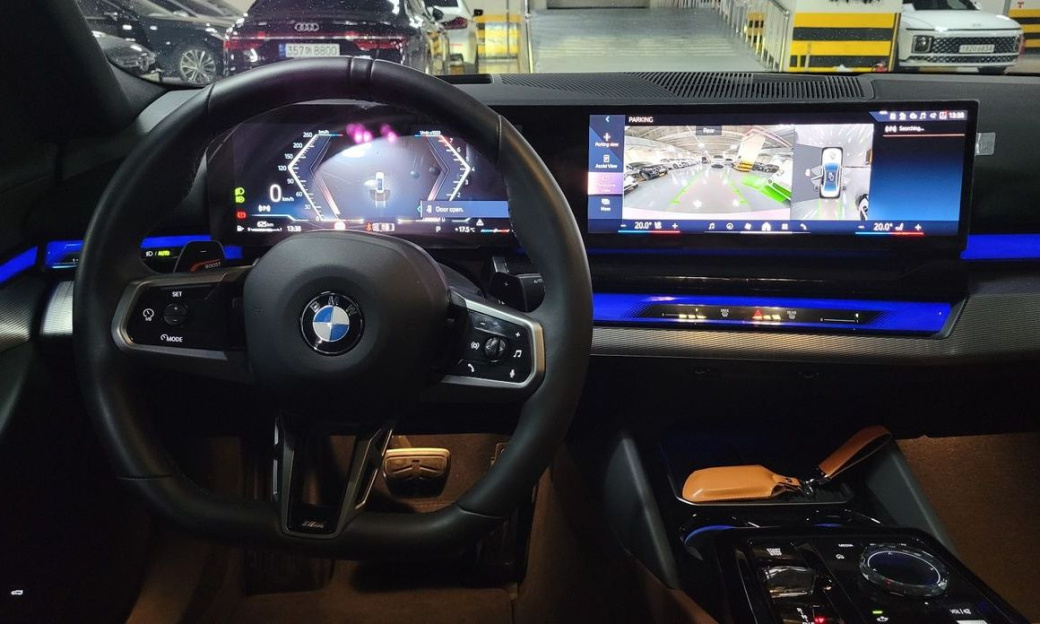 BMW 5-Series 530i xDrive M Sport, 2025