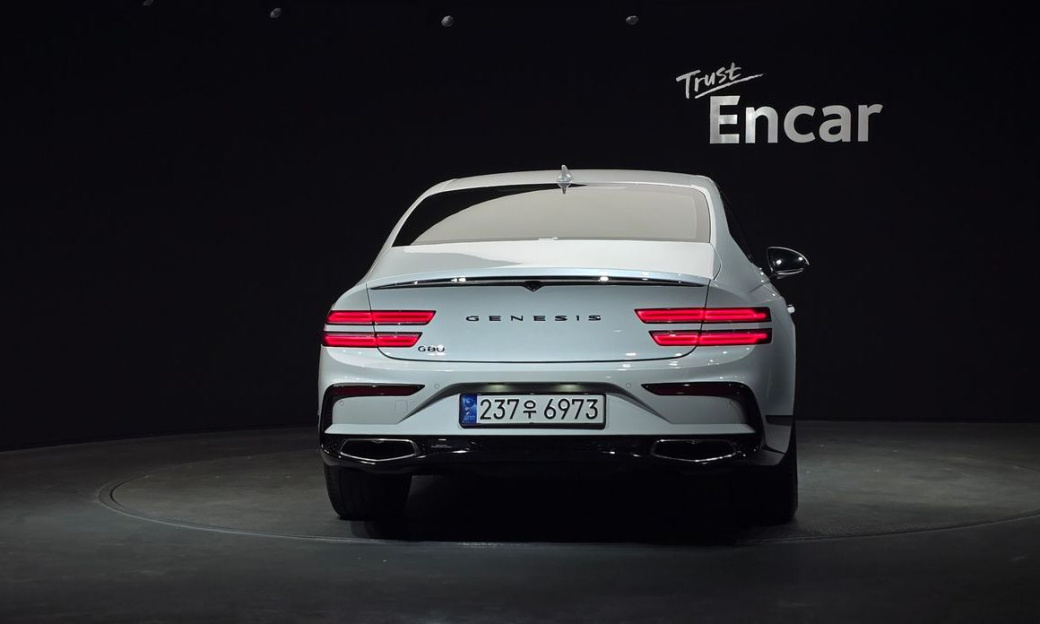 Genesis G80 Gasoline 2.5 Turbo 2WD, 2025