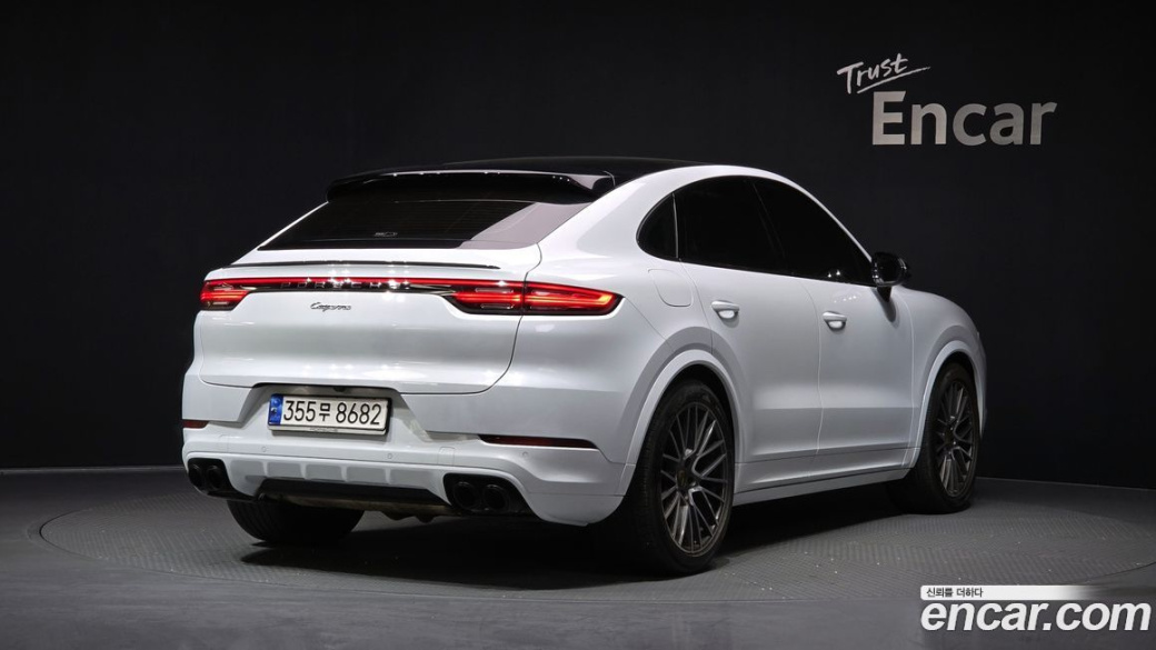 Porsche Cayenne 3.0 Coupe, 2022