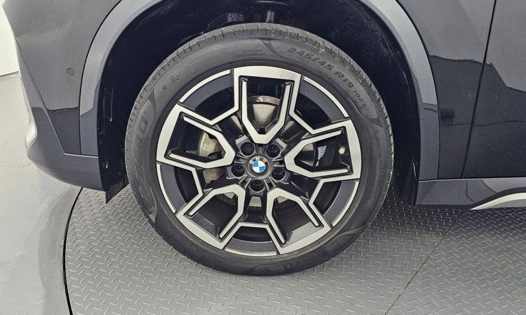 BMW X1 xDrive 20i xLine, 2024