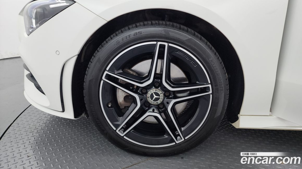 Mercedes-Benz CLA-Class CLA250 4MATIC, 2023