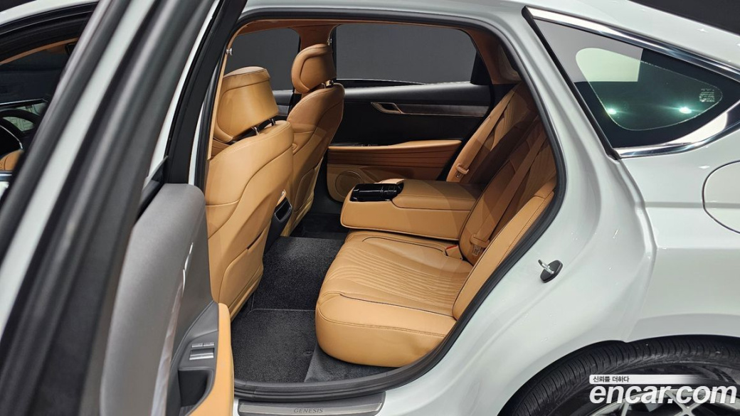 Genesis G80 Gasoline 2.5 Turbo AWD, 2022