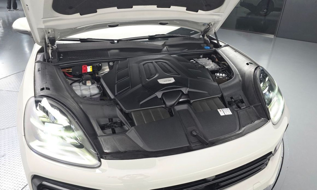 Porsche Cayenne 3.0 Coupe, 2022