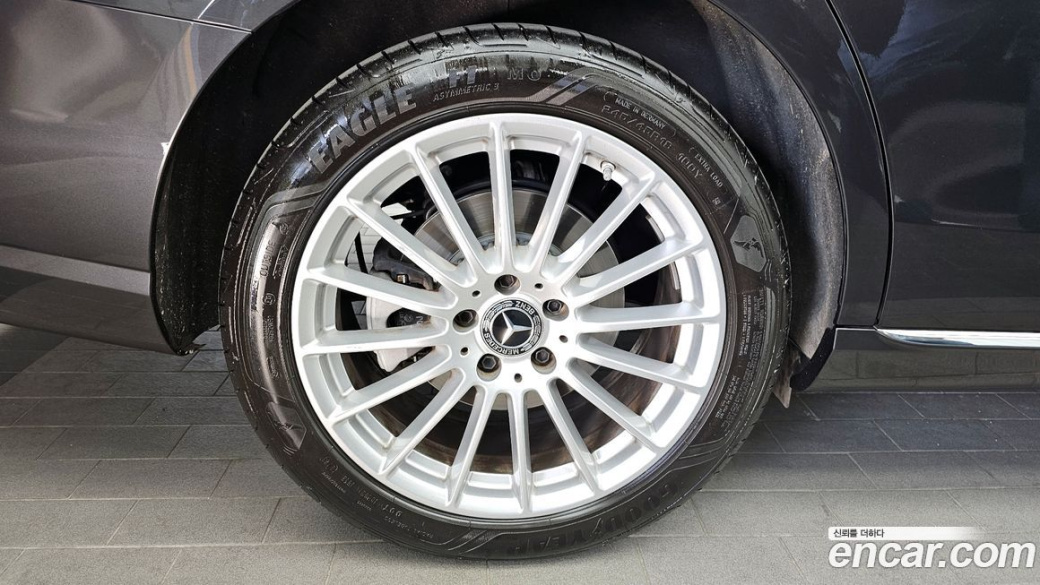 Mercedes-Benz E-Class E250 Exclusive, 2023