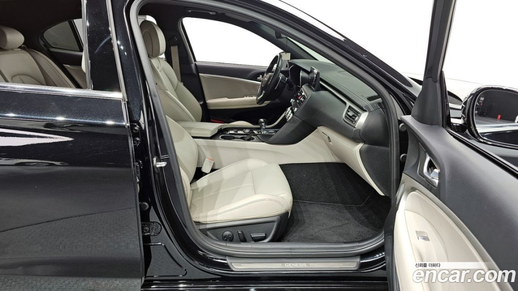Genesis G70 Gasoline 2.0T 2WD, 2023