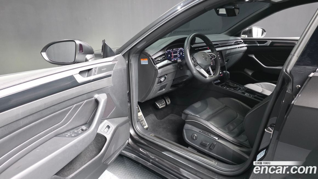 Volkswagen Arteon 2.0 TDI R-LIINE 4Motion, 2022