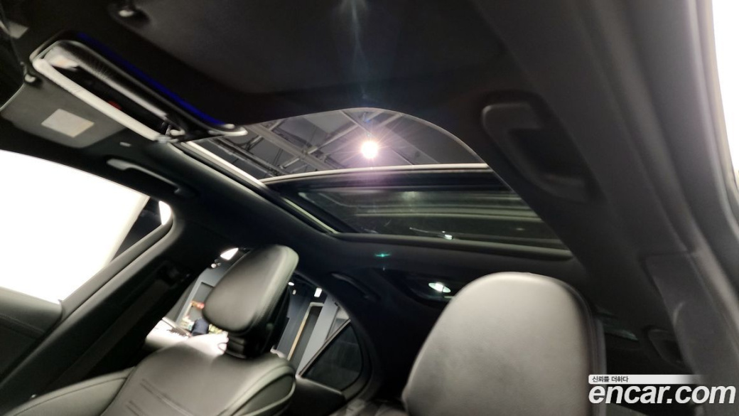 Mercedes-Benz C-Class C300 AMG Line, 2022