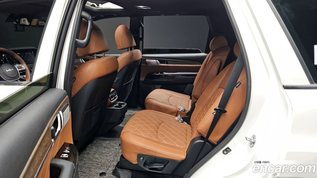 Kia Mohave Diesel 3.0 4WD 6-Seater, 2022