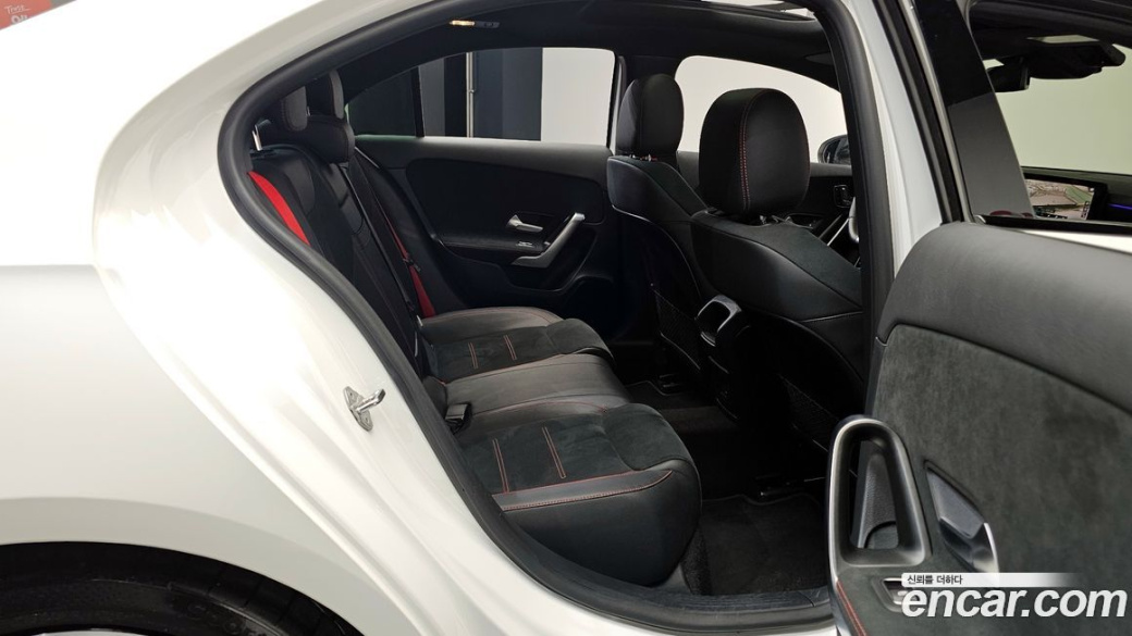 Mercedes-Benz A-Class AMG A35 4MATIC Sedan, 2023