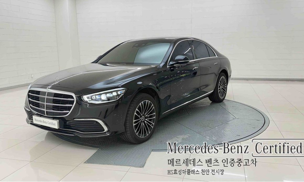 Mercedes-Benz S-Class S350 d 4MATIC, 2025