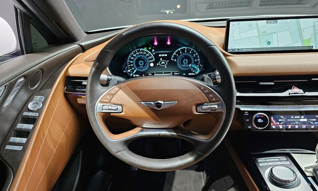 Genesis G80 Gasoline 2.5 Turbo AWD, 2024