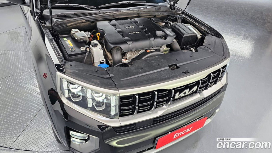 Kia Mohave Diesel 3.0 4WD 5-Seater, 2023