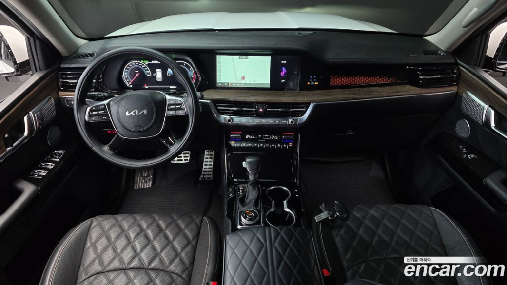 Kia Mohave Diesel 3.0 4WD 6-Seater, 2024